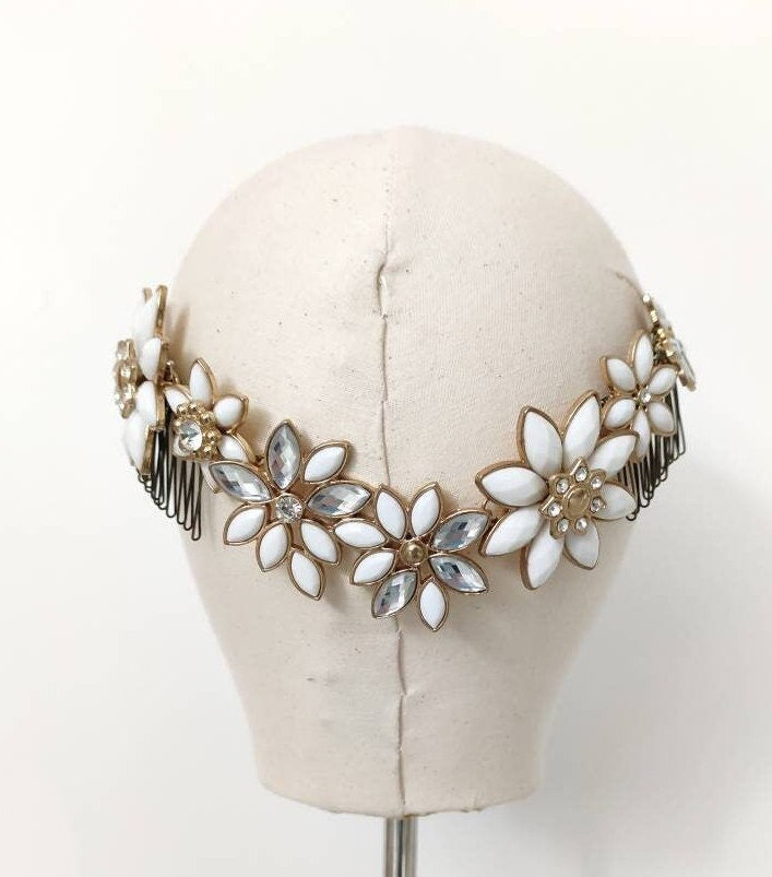 White flower hair vine headdress with silver & gold - Boho beach wedding - Bridal star floral tiara articulated hair comb