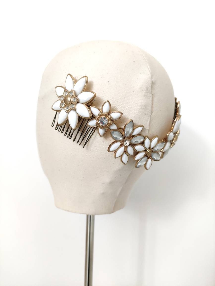 White flower hair vine headdress with silver & gold - Boho beach wedding - Bridal star floral tiara articulated hair comb